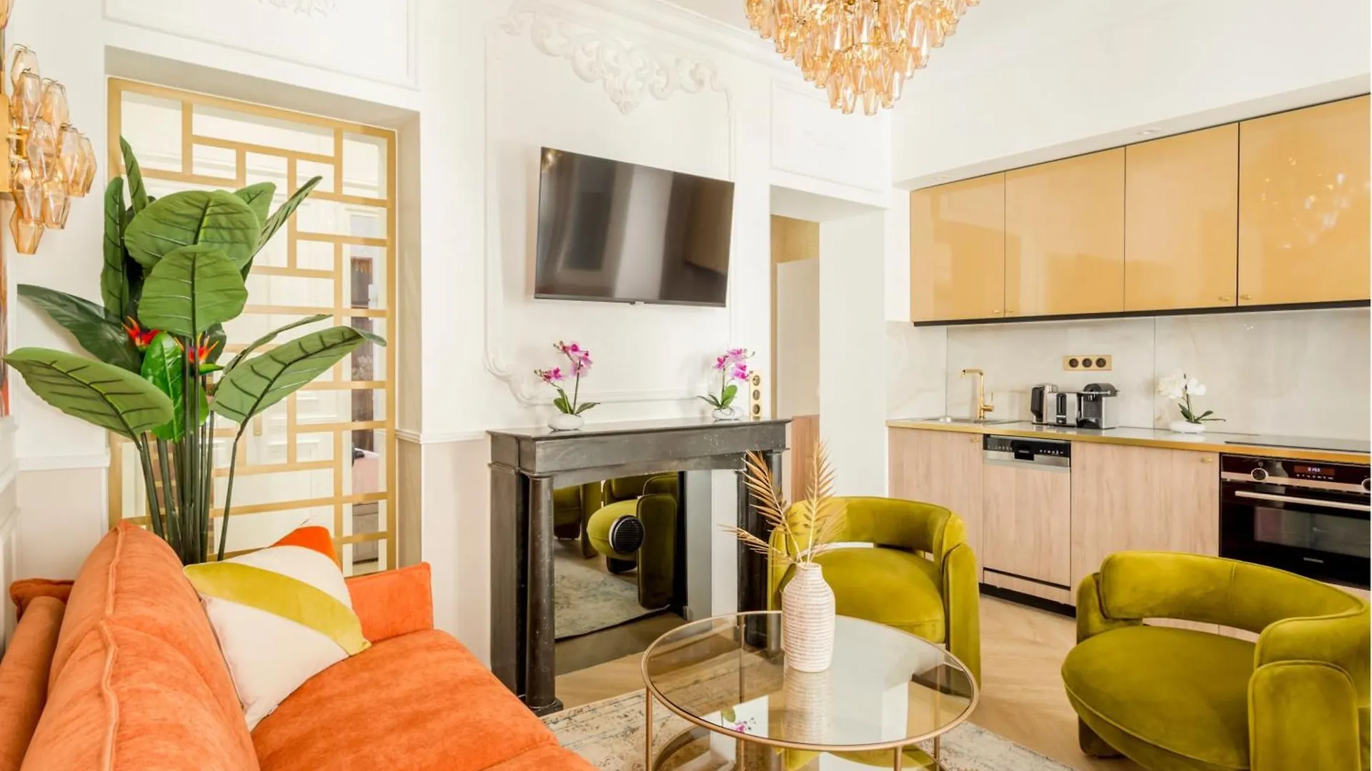 Apartment Merveil - Luxury Suite - Champs Elysees - Mauroy I Paris France